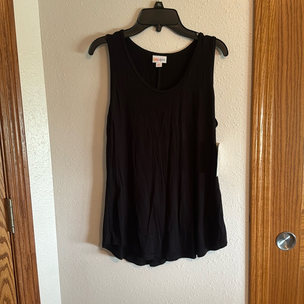 LuLaRoe Tank Top size medium
